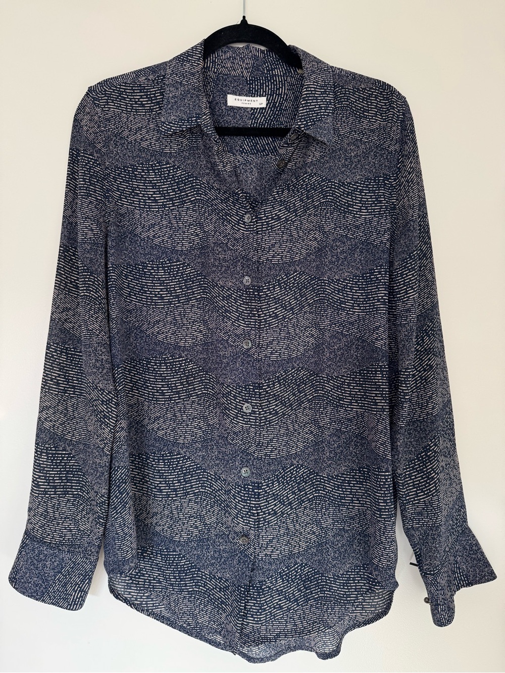Equipment Femme Blue White Long Sleeve Button Up Silk Shirt Blouse Size Small
